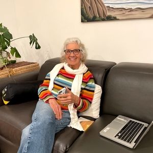 Meet your Posher, Auguste